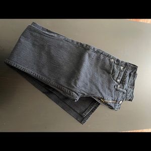 Levi’s jeans all black size 29-30